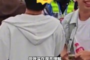 😡为什么穿日本队球衣，从中国球迷集合地穿过去，还非常嚣张？